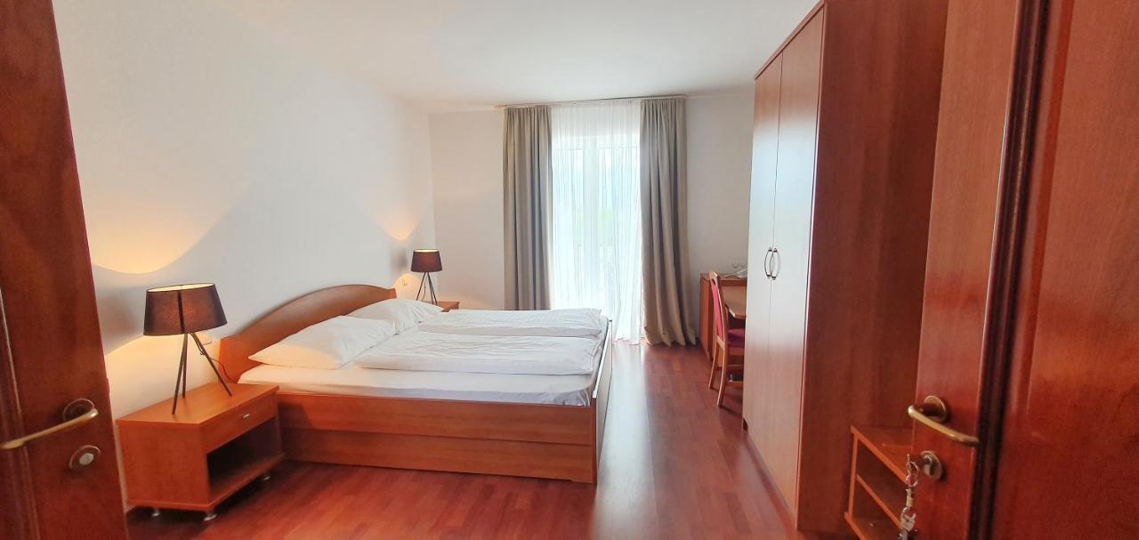 Aparthotel Zaton Quarto foto